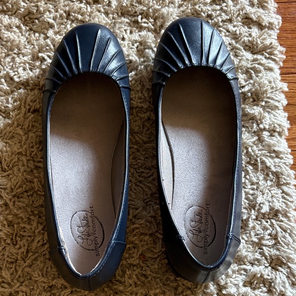 Life Stride Navy Blue Women's Flats - Picture 1 of 1